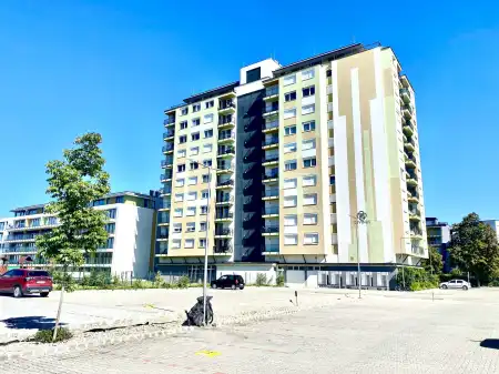Eladó panellakás, Siófok 2 szoba 41 m² 71 M Ft