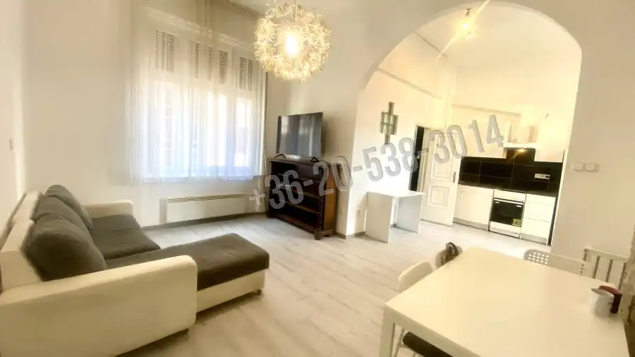 eladó téglalakás, Budapest, VIII. kerület