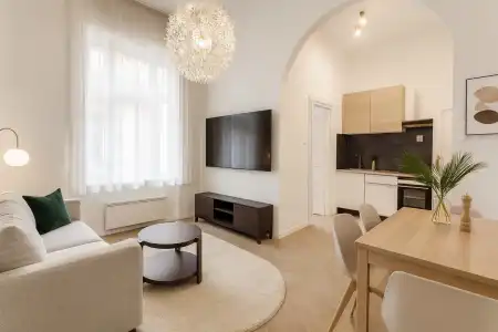 Eladó téglalakás, Budapest, VIII. kerület 2 szoba 57 m² 68.9 M Ft